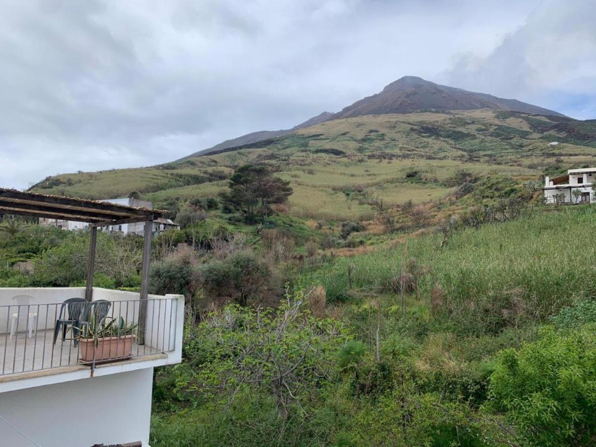 Case La Pergola Stromboli Exterior foto