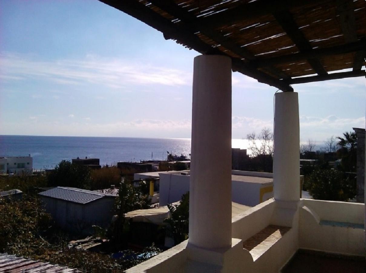 Case La Pergola Stromboli Exterior foto