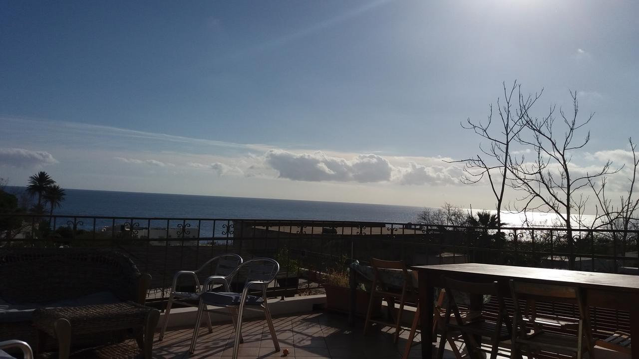 Case La Pergola Stromboli Exterior foto